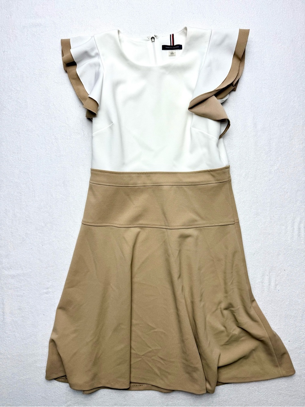Tommy Hilfiger White and Tan Flutter-Sleeve Fit & Flare Midi Dress